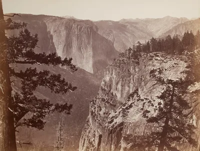 First View of the Yosemite Valley from the Mariposa Trail — Carleton Watkins