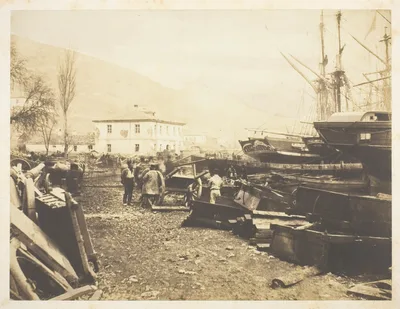 Landing Place, Ordnance Wharf, Balaklava — Roger Fenton