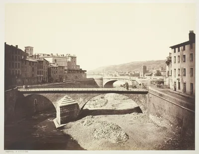 Vienne St. Colombe — Édouard Baldus