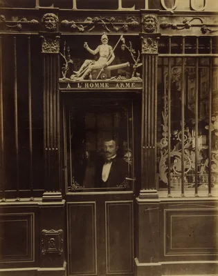 Cabaret de l'Homme Armé, Rue des Blancs-Manteaux — Eugène Atget