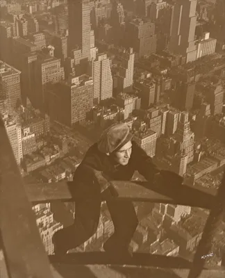 Climbing up the Beams on the Empire State-100 Stories Up — Lewis Hine