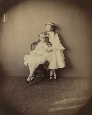 Julia and Ethel Arnold — Lewis Carroll