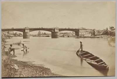 The Iron Bridge — Felice Beato