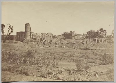 The Churchyard and Residency in the Distance — Felice Beato