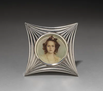 Frame with Portrait Miniature of Princess Yusopov — House of Fabergé